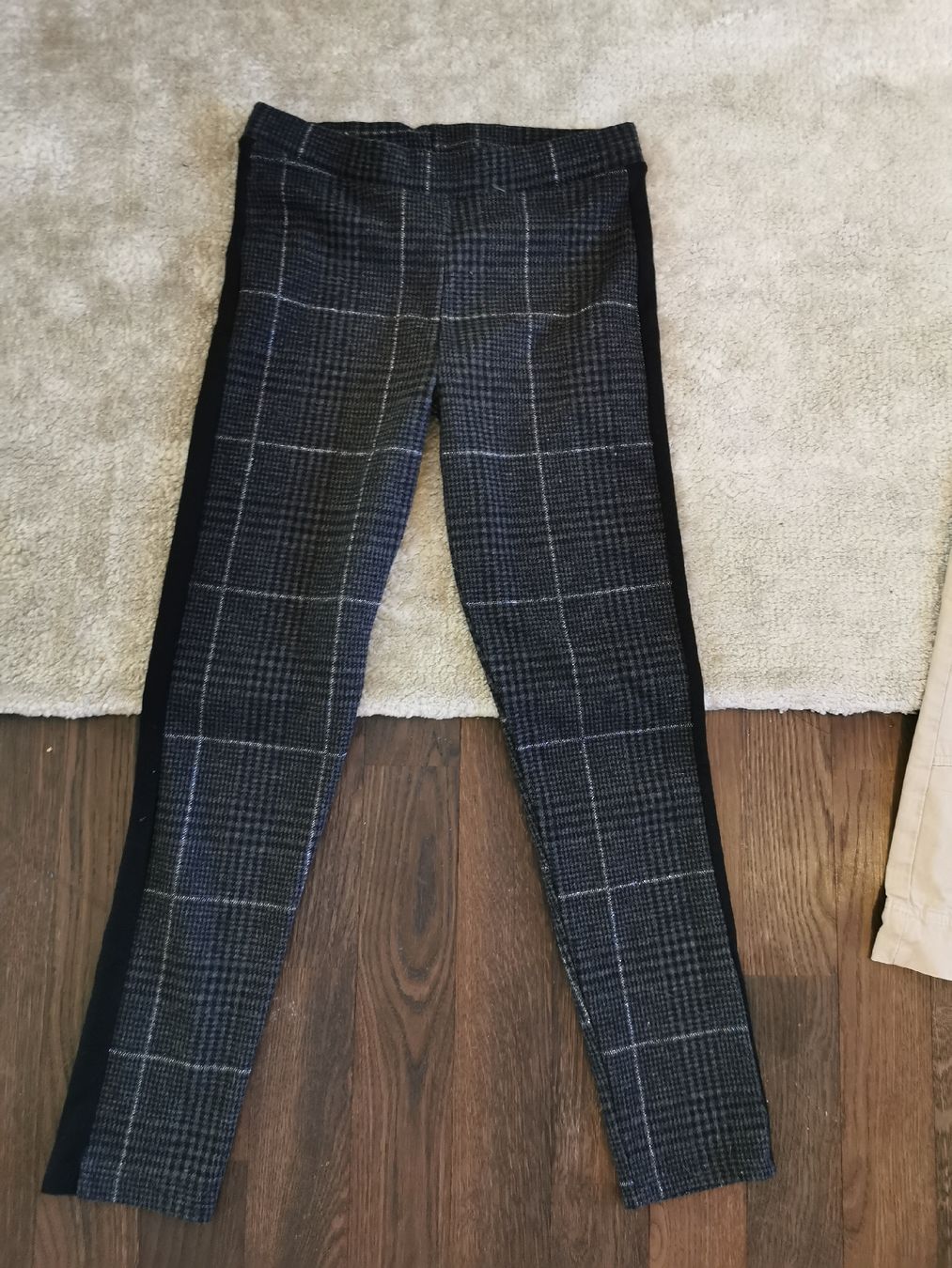 C&A Strümpfe & Strumpfhosen: C&A JEGGINGS, warm, grau, Gr. 146/152 – Gebraucht aus Erlenbach ZH von alisamilana