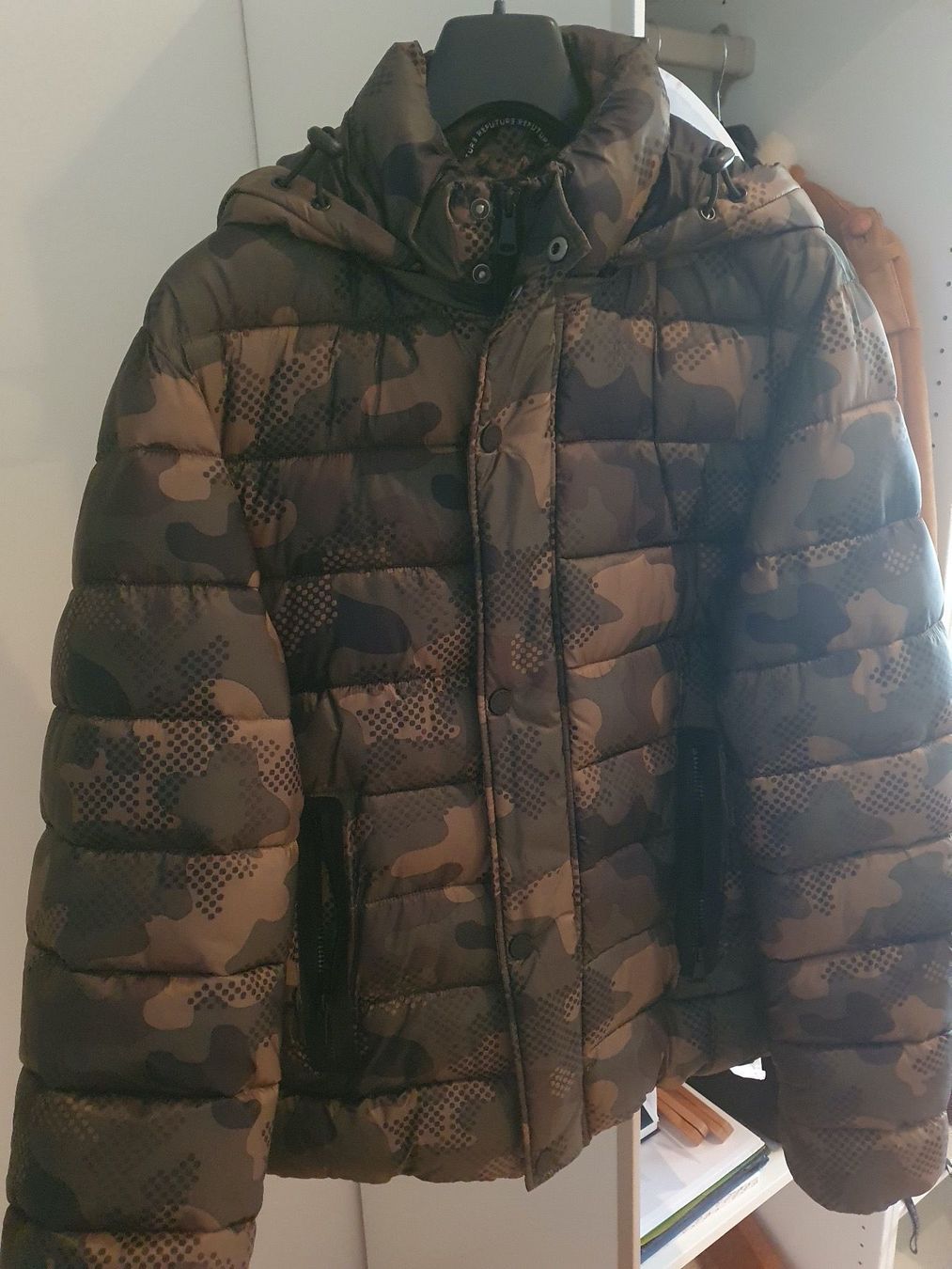Marc O'Polo Giacche: Marc O'Polo Camouflage Jacke – Nuovo (secondo la descrizione) da Wettingen venduto da mvilen 1