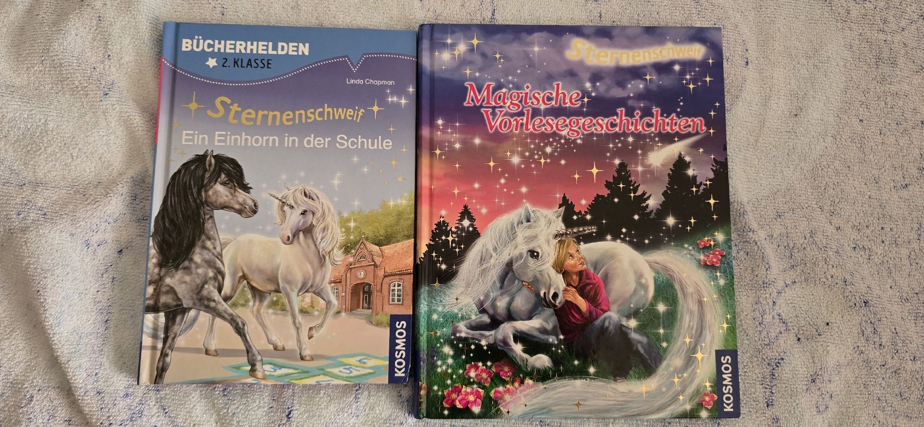 Libri: 2 Bücher Sternenschweif – Nuovo (secondo la descrizione) da Basel venduto da Nerea07