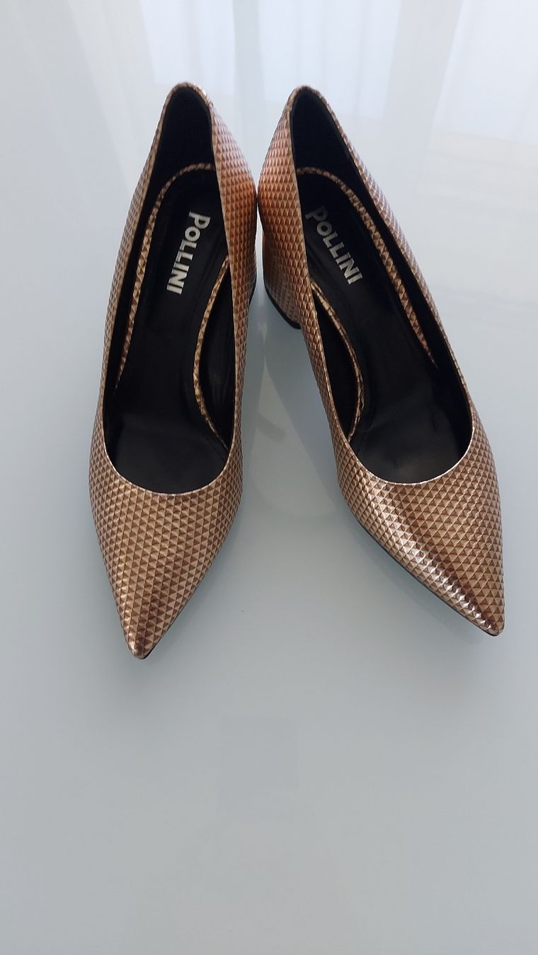 Scarpe da donna: Elegante Pollini Pumps Gr. 40, Bronzefarben mit Blockabsatz – Nuovo (secondo la descrizione) da Pfäffikon ZH venduto da siae 1