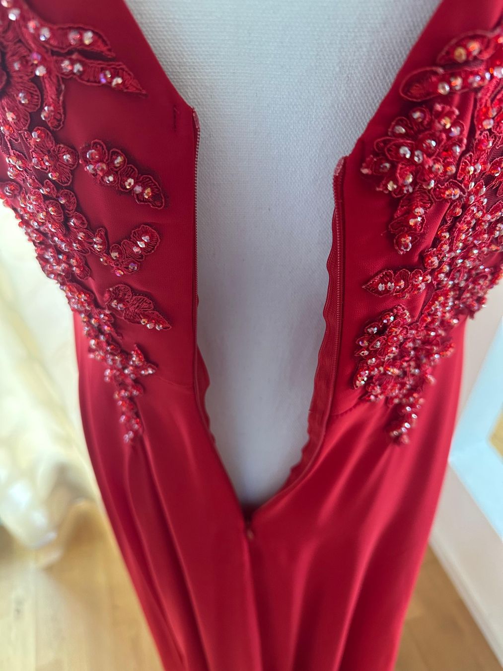 Vestiti: Rotes Abendkleid mit Perlen, festlich & elegant – Nuovo (secondo la descrizione) da Zürich venduto da fresh0001 1