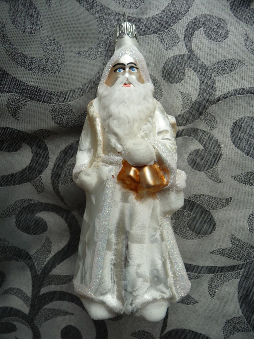 Tutte le decorazioni: crèmefarbener Weihnachtsmann stehend Christbaumschmuck – Nuovo e nell'imballaggio originale da Alpnach Dorf venduto da marvo