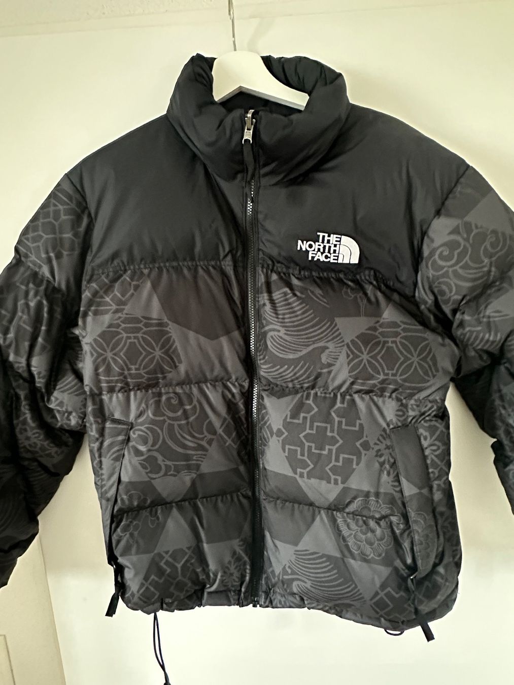 North Face Giacche: The North Face Nuptse Spezial – Nuovo (secondo la descrizione) da Saignelégier venduto da lamps 1