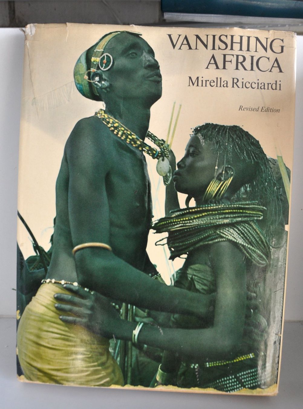 Libri: Vanishing Africa Revised Edition 1974 – Usato da Andwil TG venduto da Wanton25