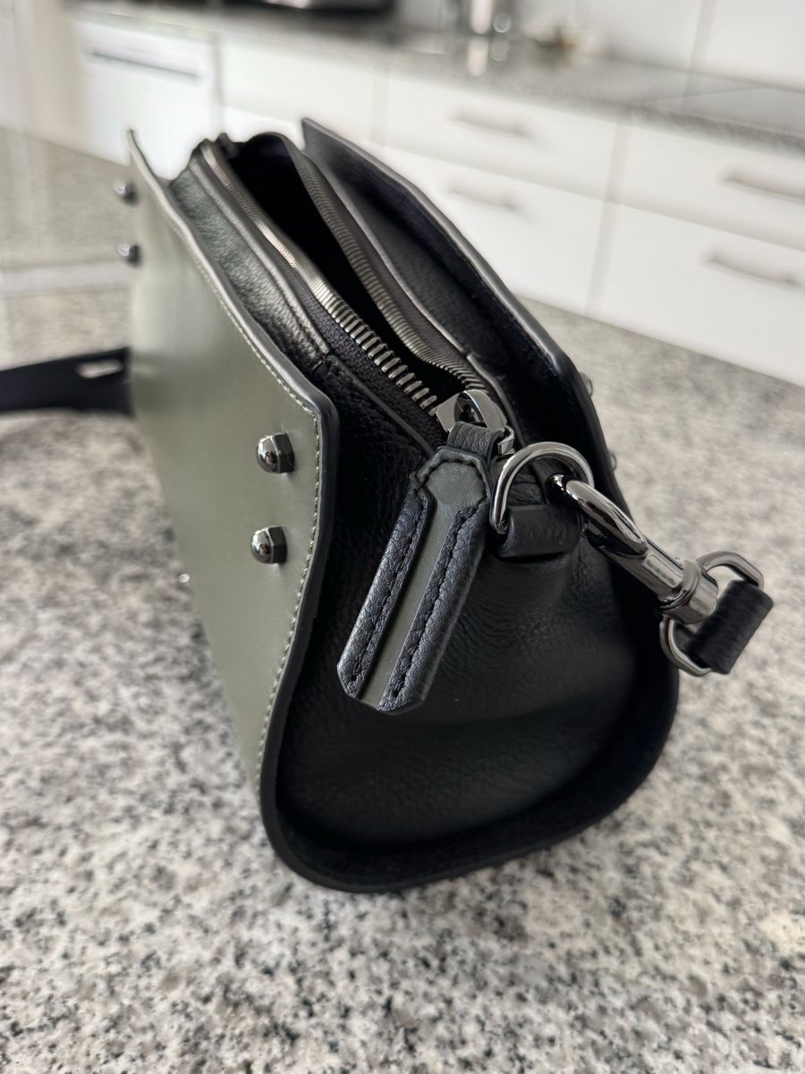 Aigner Taschen für Damen: AIGNER Valeria, 24x15x11cm – Gebraucht aus Kilchberg ZH von Shu01 2