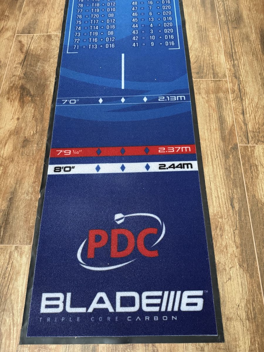 Teppiche: Dartmatte Winmau Outshot PDC gebraucht  – Gebraucht aus Willerzell von Kuno-Steelers 2