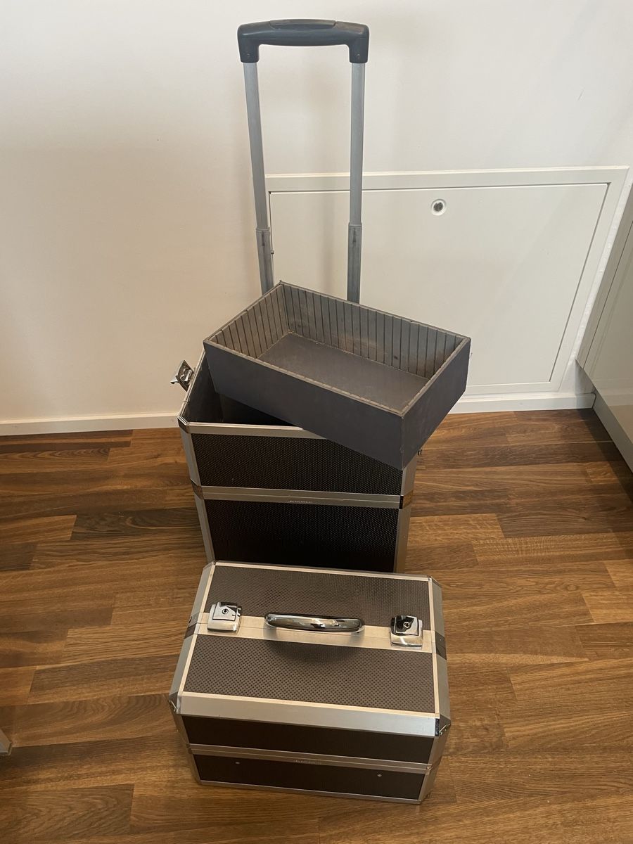 Valigie: Makeup Koffer – Usato da Müllheim-Dorf venduto da Wilernaescht 1