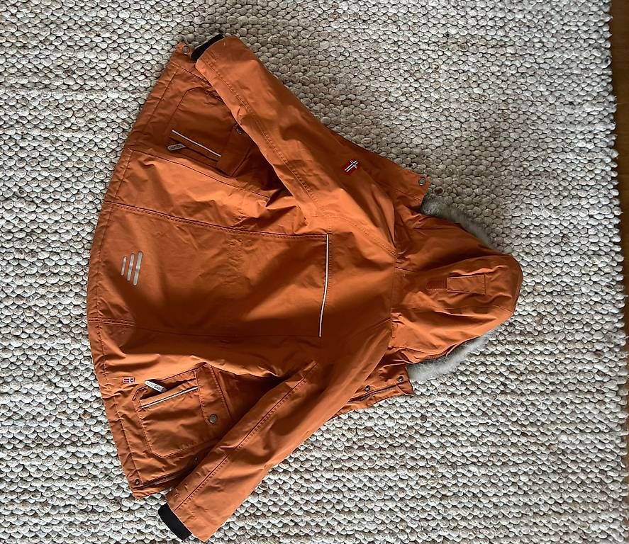 Vestes & Manteaux: Trollkids Winterjacke  – D'occasion à Uster par CDiermayr 2