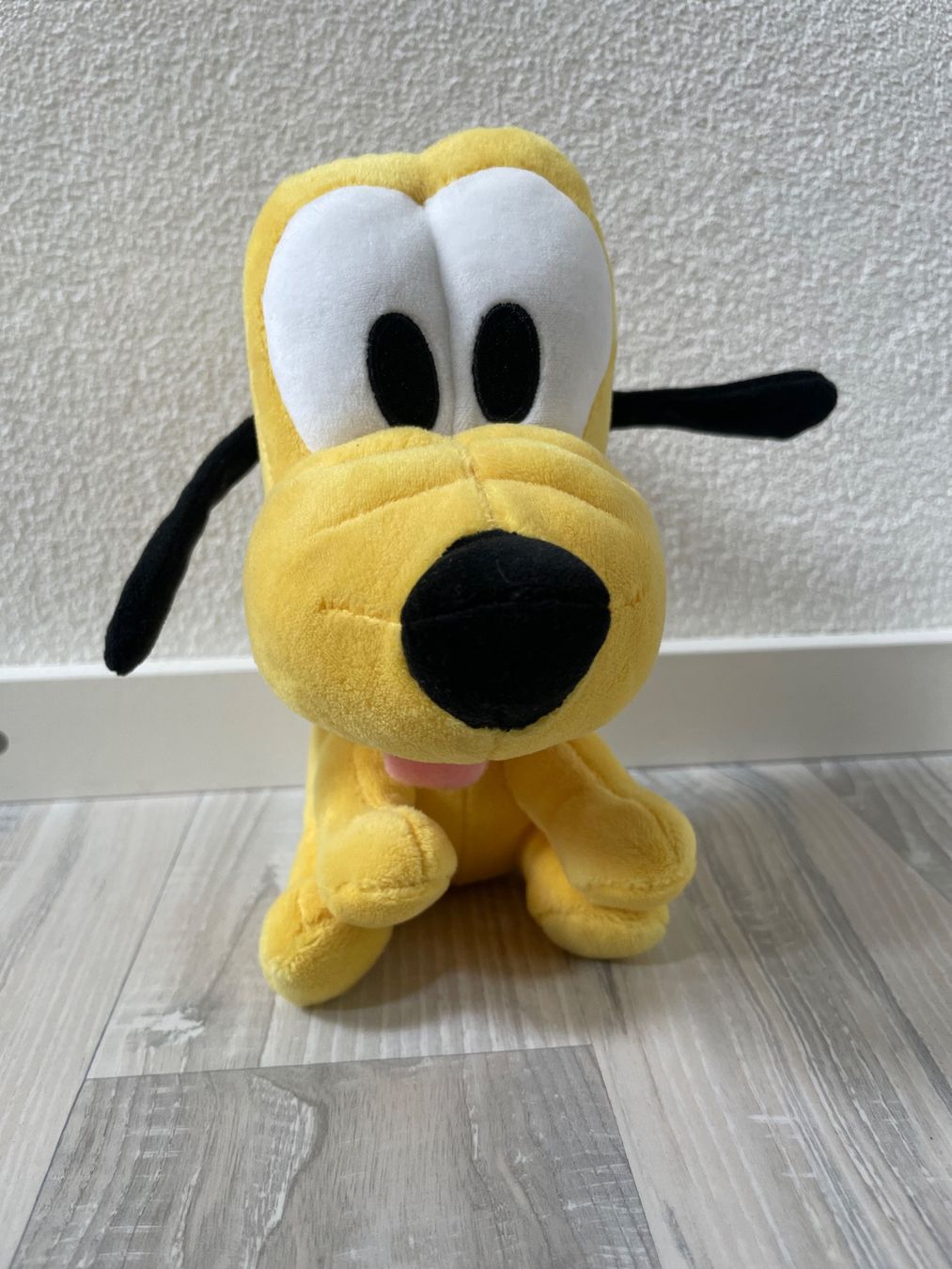 Disney Giocattoli: Plüschtier Pluto Disney – Usato da Hellikon venduto da Giojo