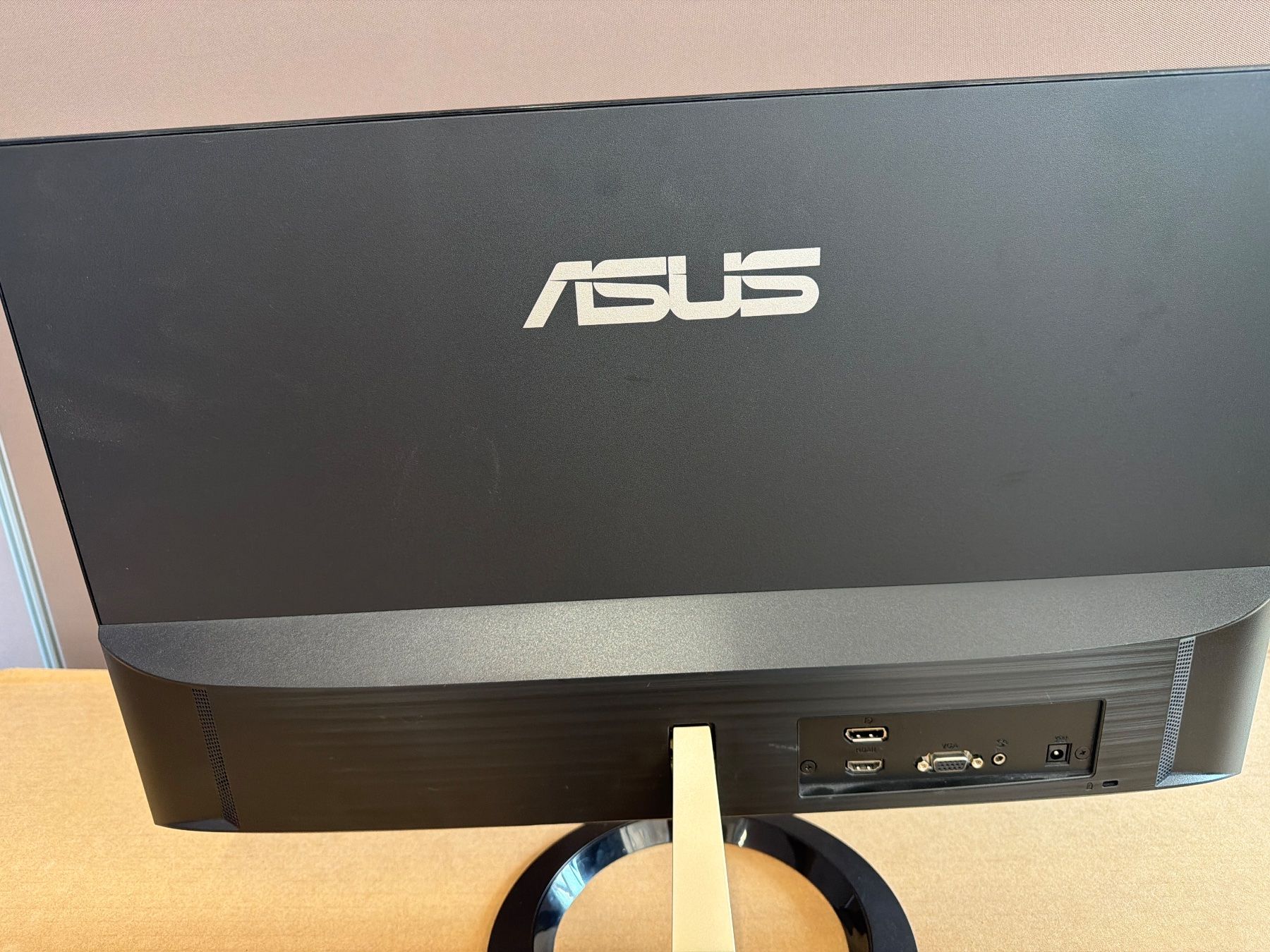 Asus Monitor: ASUS VZ249Q 23.8" Monitor – Usato da Dietlikon venduto da ComdatAG 4