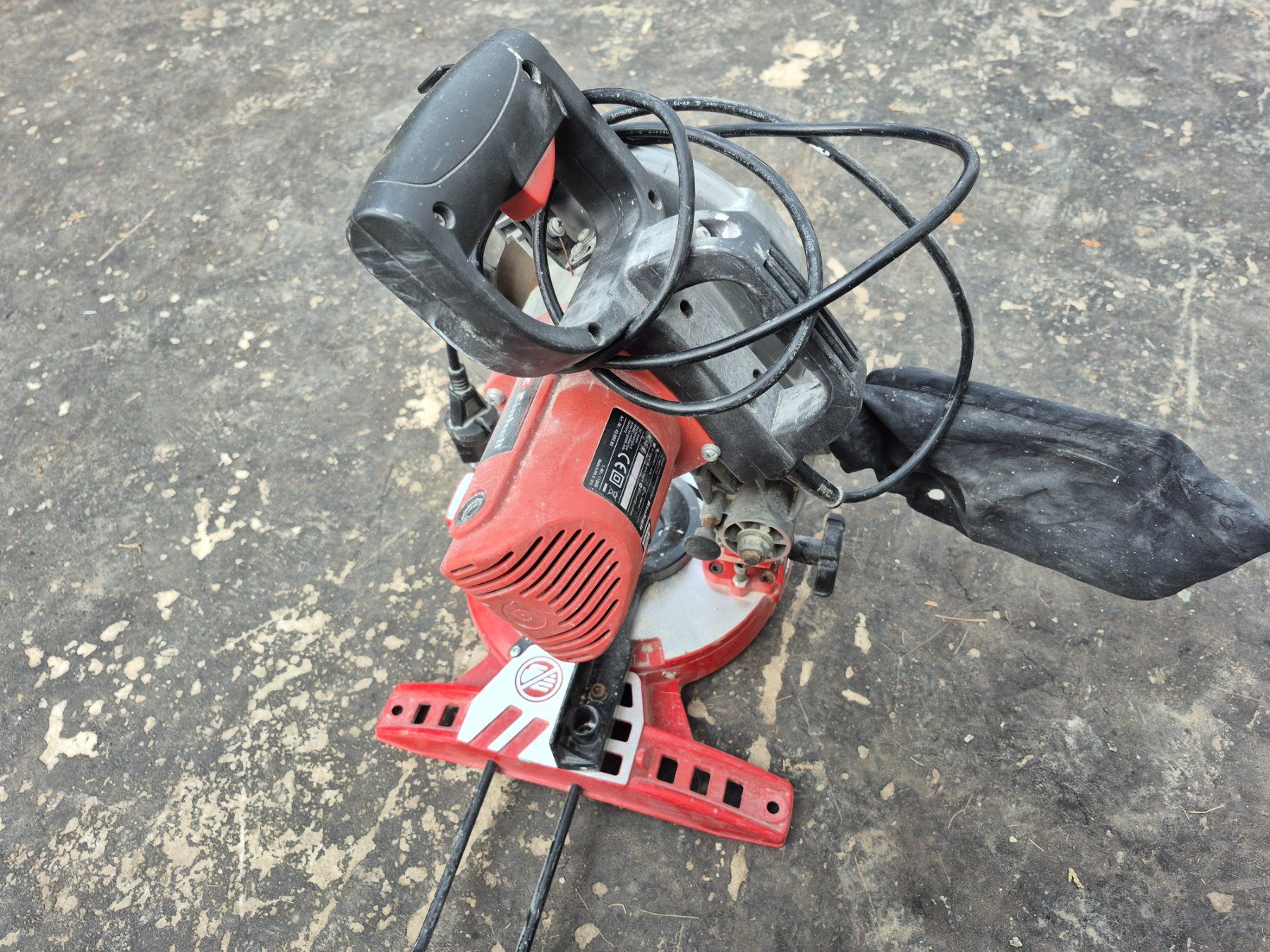 Einhell Sägen: Kapp- und Gerungssäge Einhell TC-MS2112 – Gebraucht aus Winterthur von Zizo2015 4
