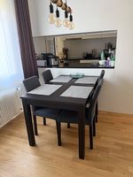 Tisch (80x1.30-1.90x74.5) + Stühle