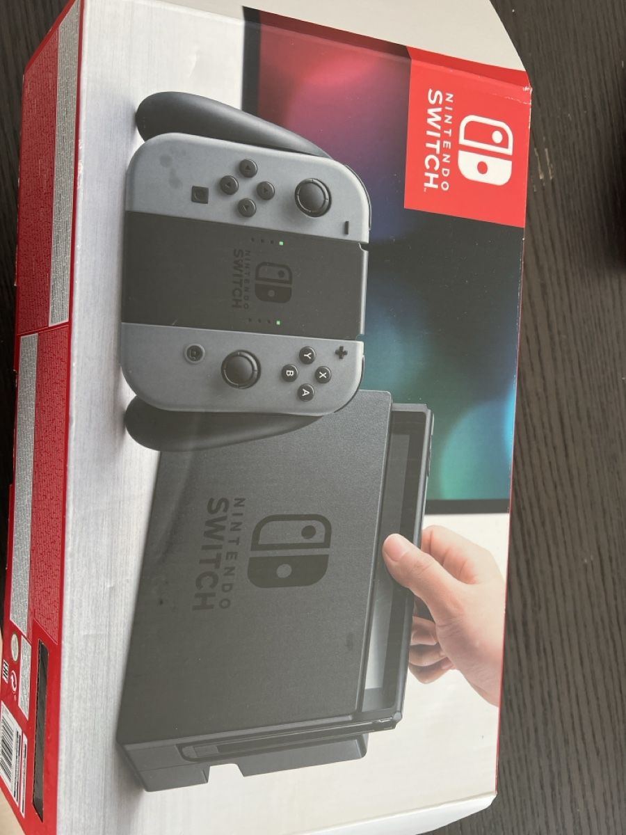 Nintendo Console: Nintendo Switch Console - New, Complete in Box! – Nuovo (secondo la descrizione) da Oberägeri venduto da rus_7vhx