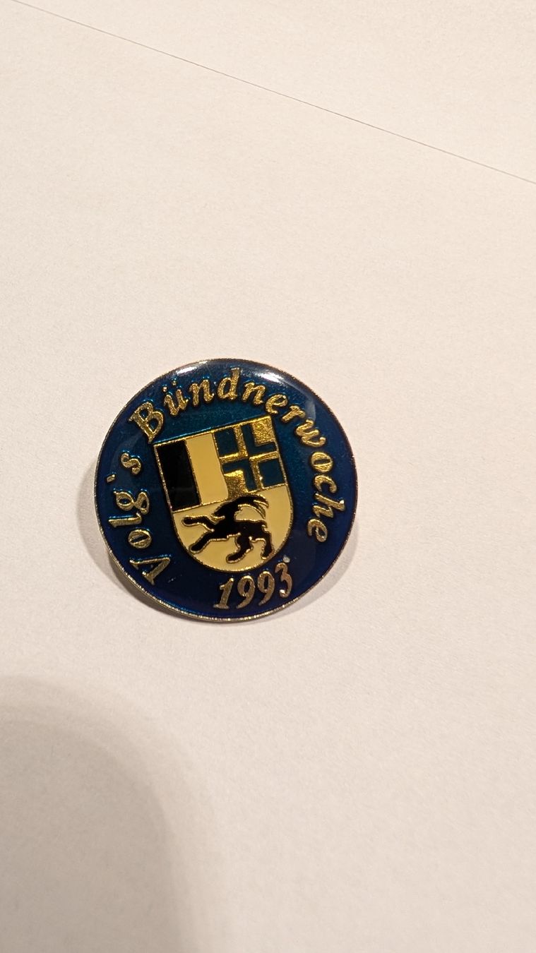 Plaquettes & Badges: Bündnerwoche 1993 Volg Pin – Neuf (Voir description) à Olten par NicoOnline