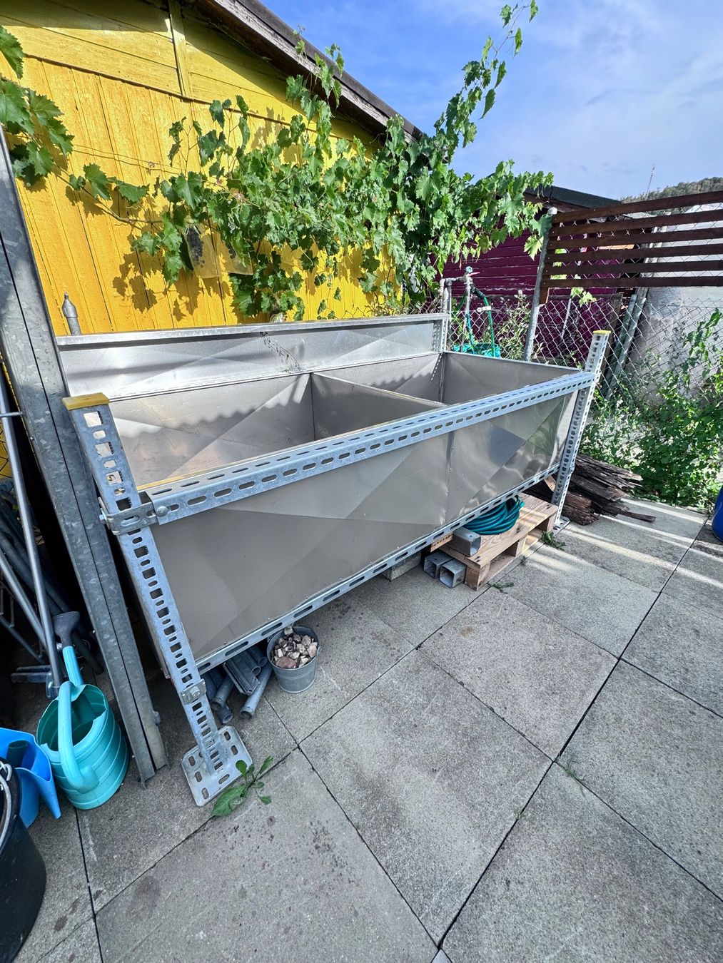 Box contenitori: Hochbeet Aluminium Blech/Verzinktem Konstruktionselementen. – Usato da Sissach venduto da Da.Do.ch 4