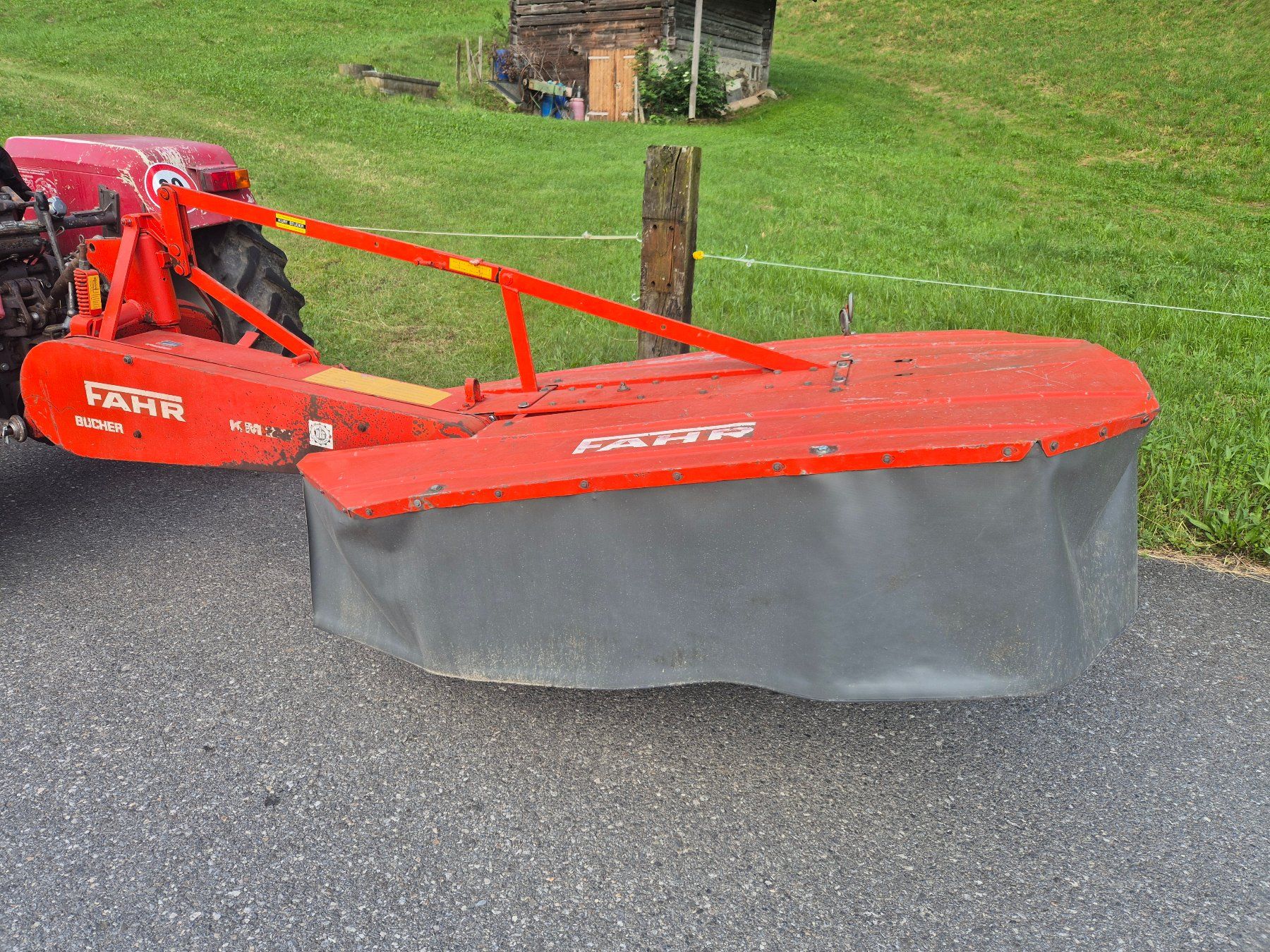 Steyr Trattori: Traktor Steyr 540 2-Rad mit Seitenmähwerk – Usato da Kandergrund venduto da 07071963 3