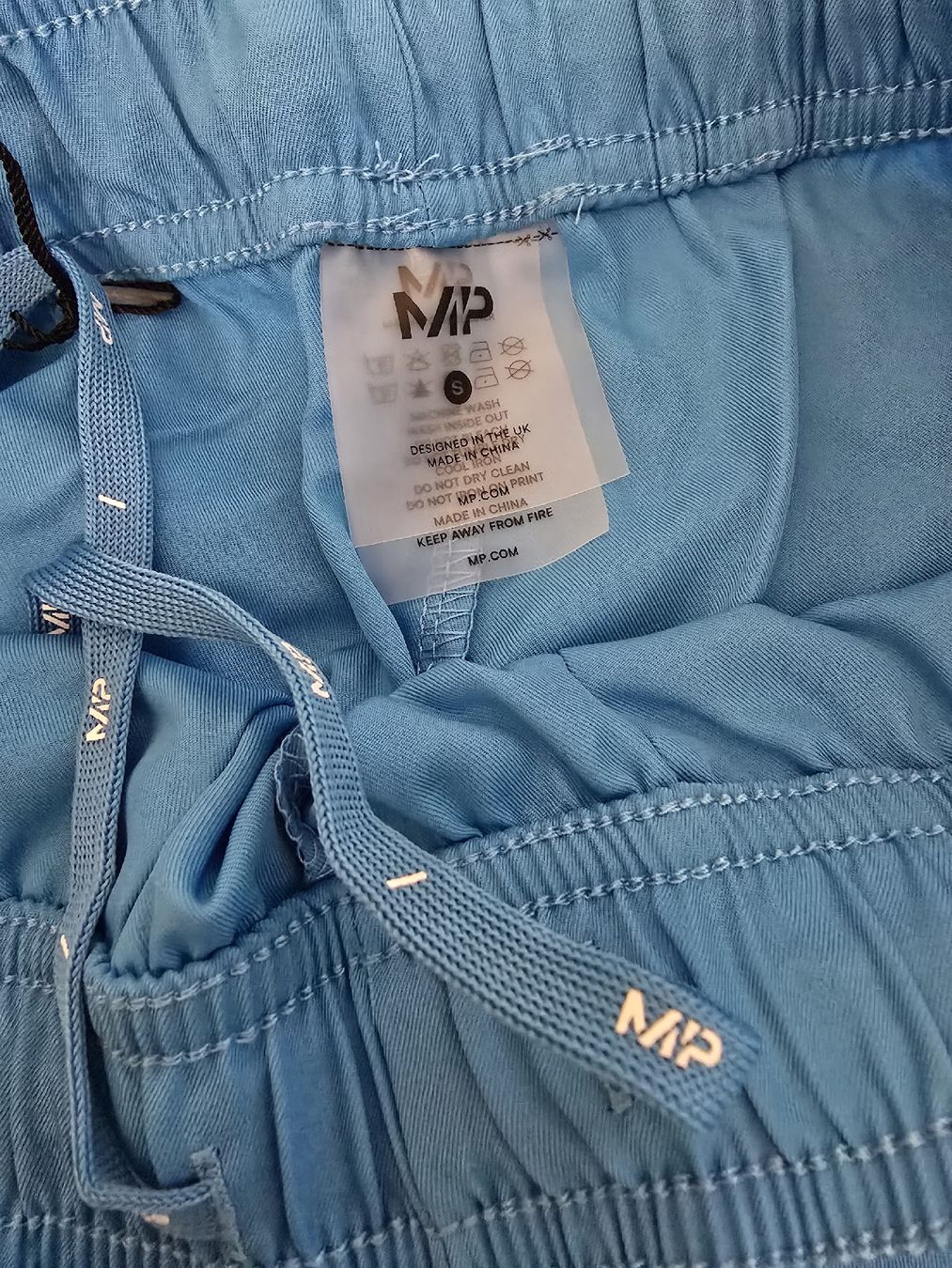 Pantaloni: Damen Sport Shorts - Grösse S – Nuovo e nell'imballaggio originale da Rickenbach b. Wil venduto da Kth_v8 1