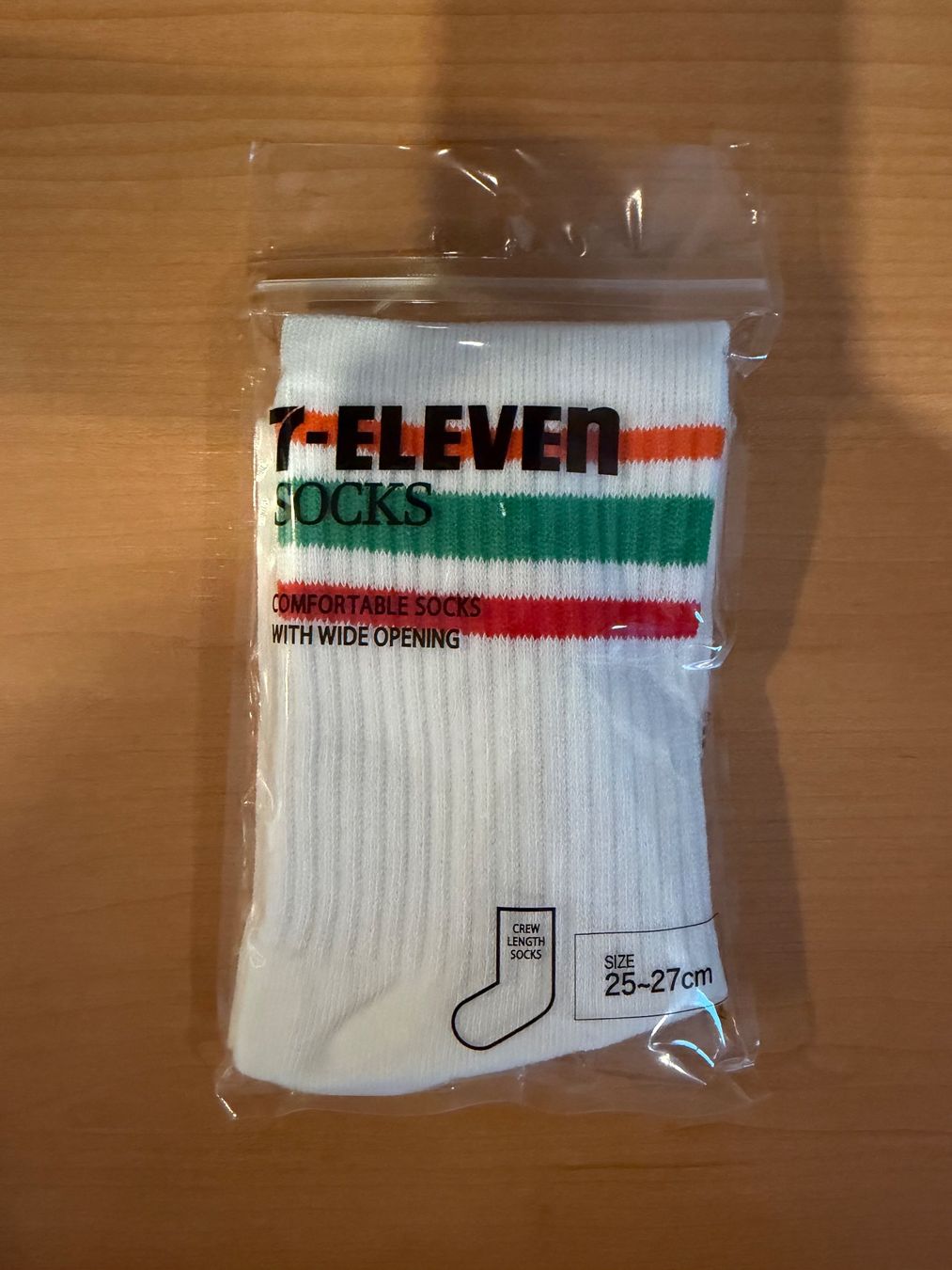 Socken: 7-Eleven Socken Crew – Neu und originalverpackt aus Glattfelden von tiger1989