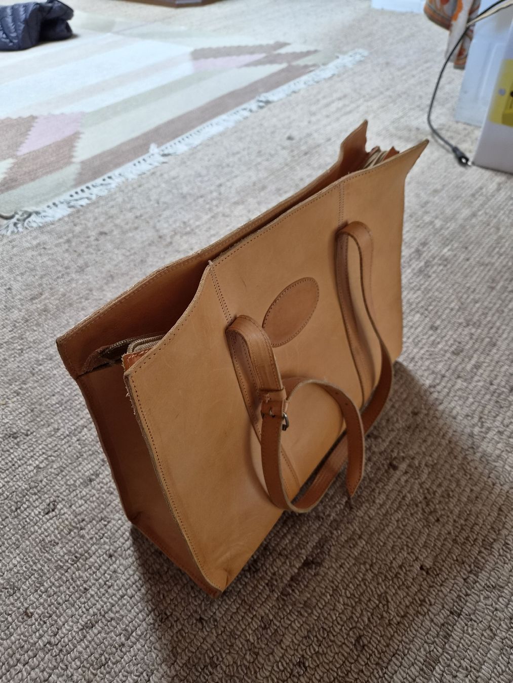 Borse: Tasche aus Leder – Usato da Luzern venduto da Lucassven