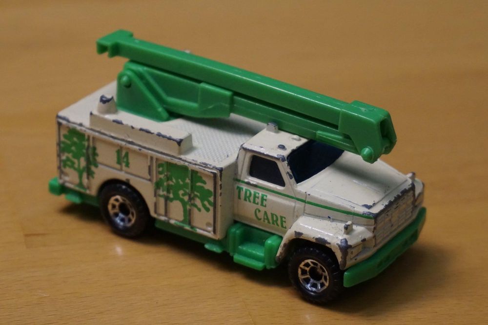 Matchbox Utility Truck Tree Care (Gebraucht) in Reiden für CHF 1 – mit ...