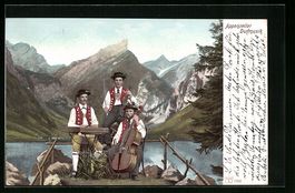 Appenzeller Dorfmusik, Musiker in Tracht