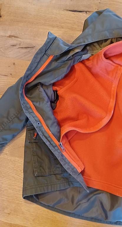 Giacche & Cappotti: 2-in-1 Winterjacke Kinder, Grösse: 122 – Usato da Wangen SZ venduto da coni2204_10 2
