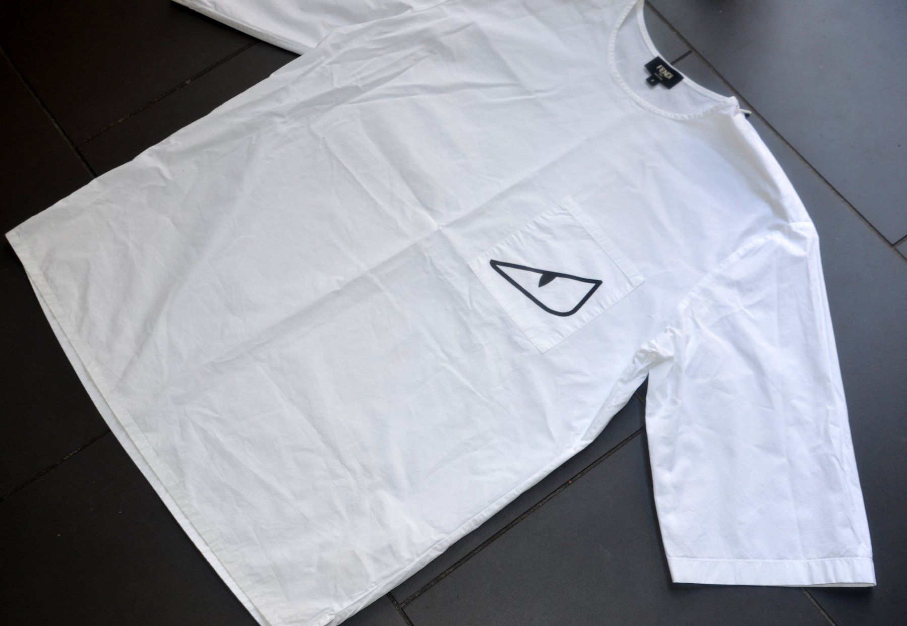 Fendi T-shirt: FENDI T-Shirt .S – Usato da Collonges venduto da Auganien 1