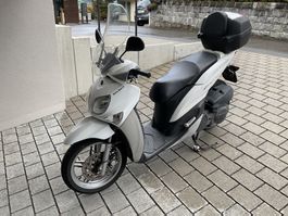 Yamaha Roller Xenter HW 125   defekt (Kabelstrang)