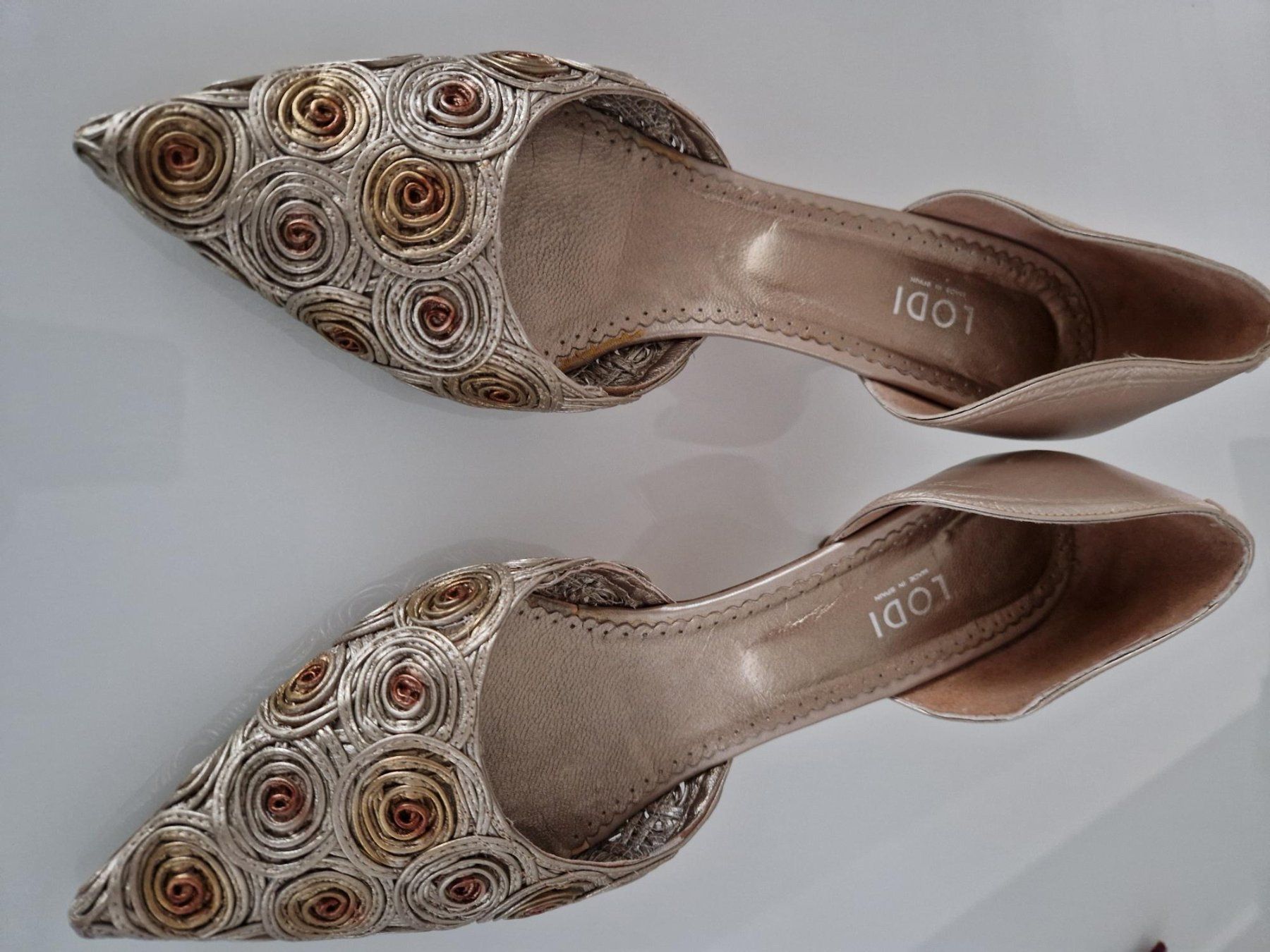 Scarpe da donna: Leder LODI Schuhe , beige, 40 – Usato da Obergösgen venduto da js9_h6hp 1