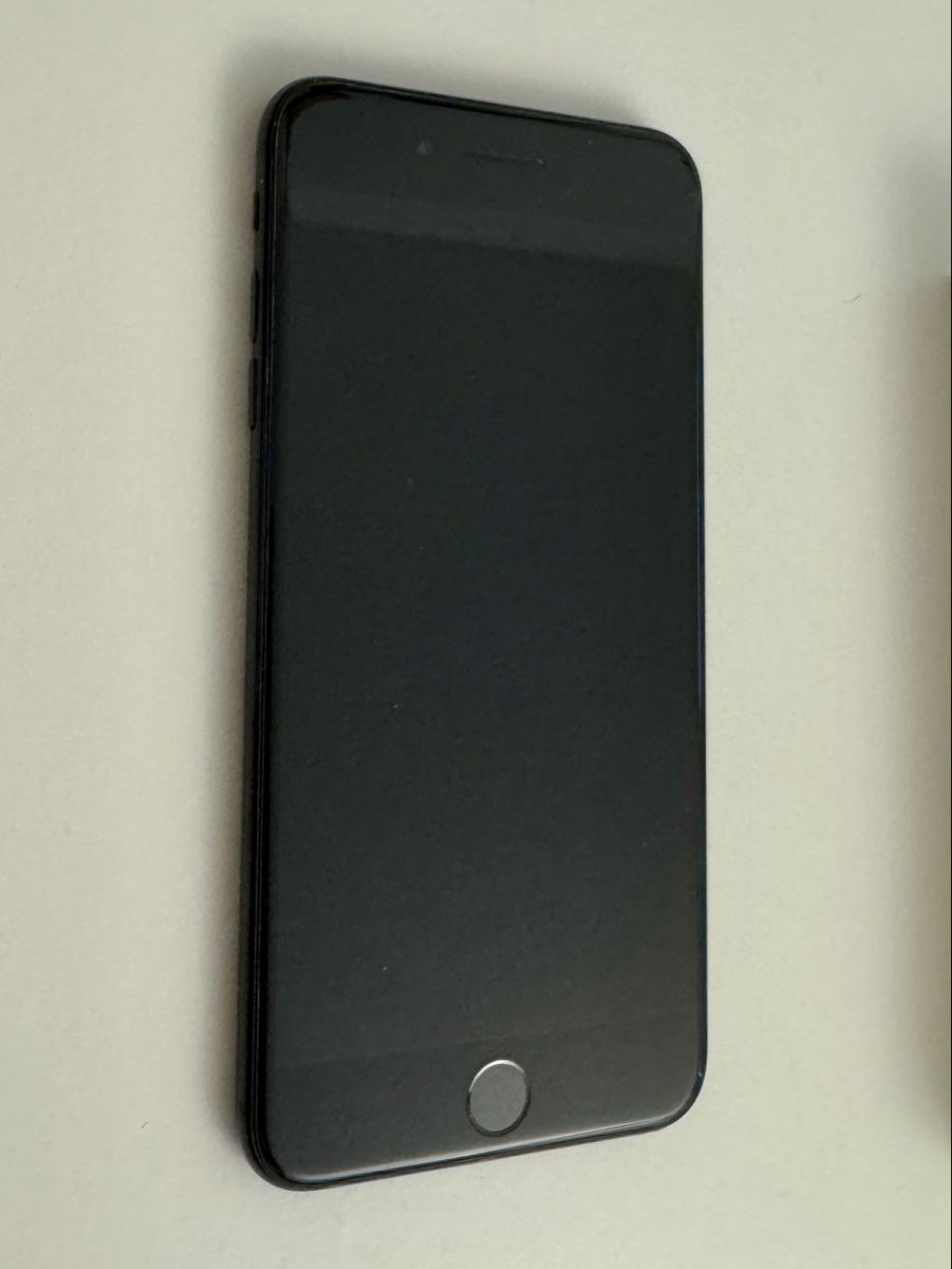Apple Portables: iPhone 7 Plus – D'occasion à Hüttikon par Danone2