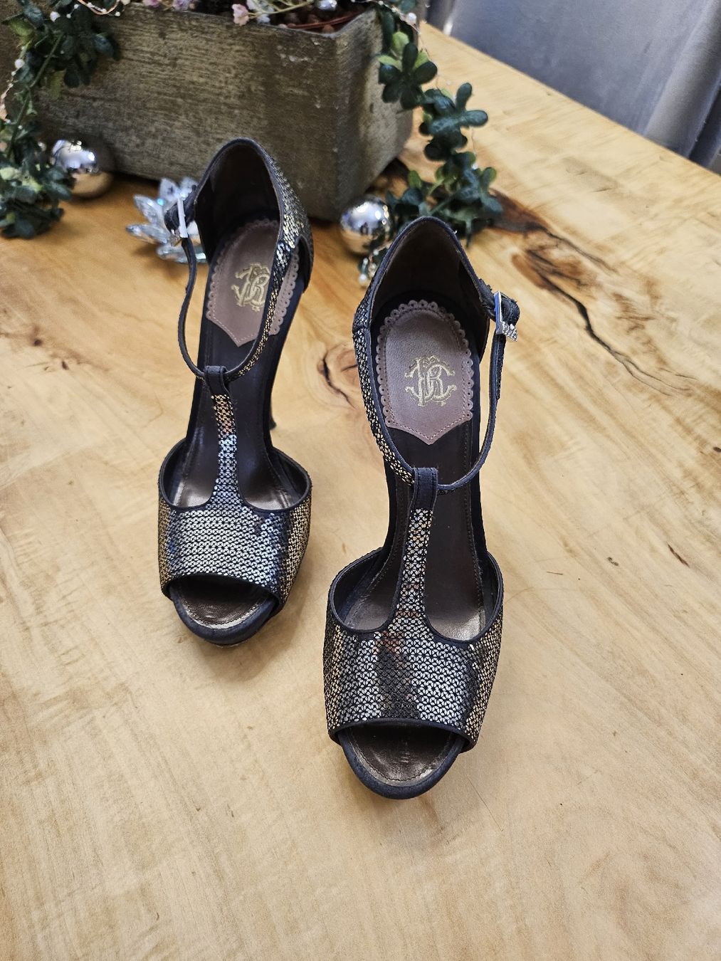 Roberto Cavalli Scarpe da donna: roberto cavalli Pumps / 38 – Nuovo (secondo la descrizione) da Rorschach venduto da twu_ckd9 3