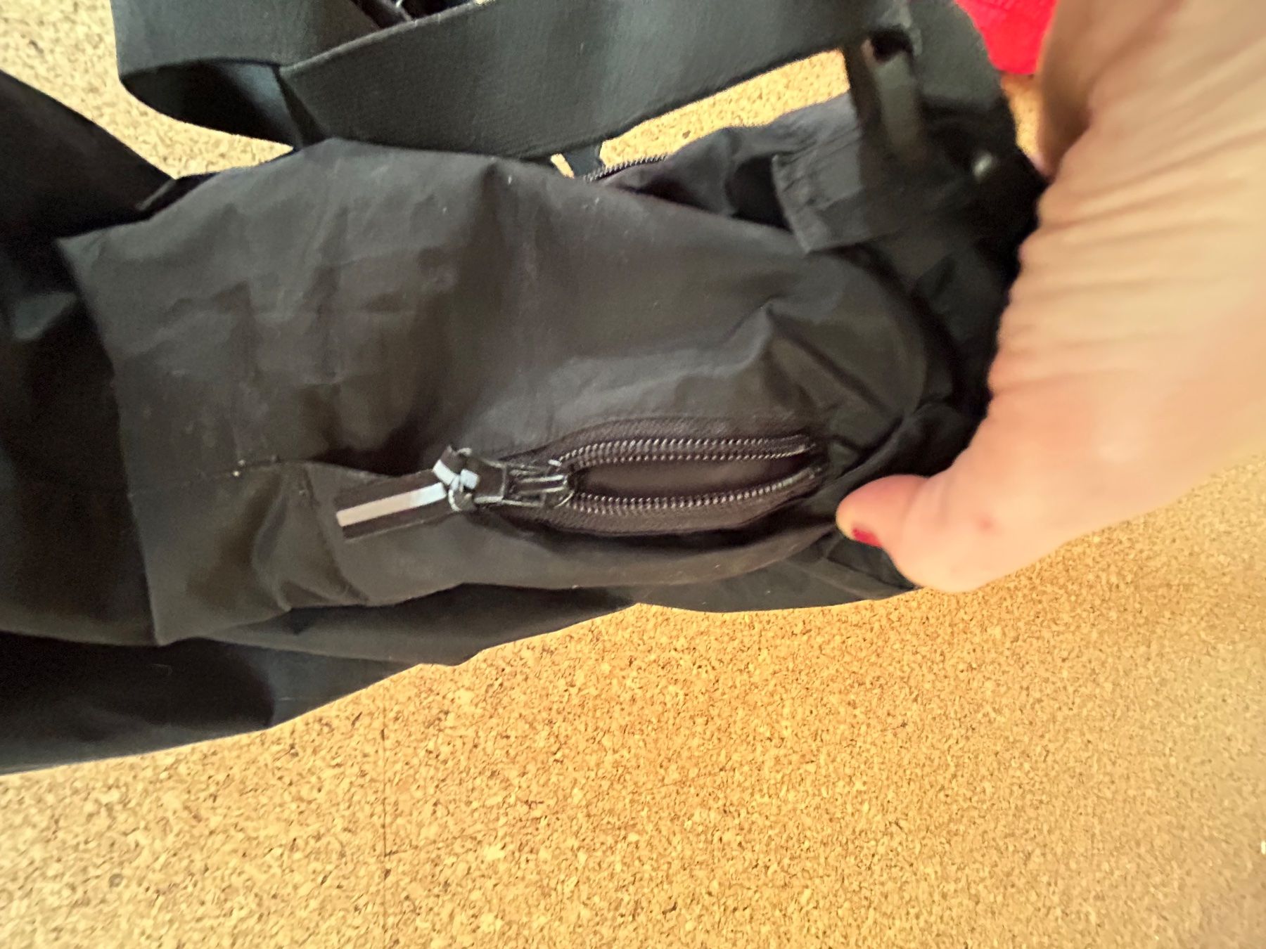 Pantalons: Skihose schwarz (Mädchen) 122/128 – D'occasion à Dittingen par Bellevista 9