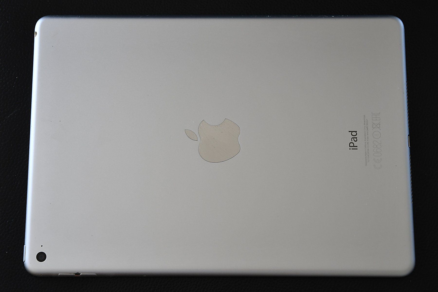 Apple Tablet PC: iPad Air 2 (16GB) – Usato da Rothrist venduto da Celebrate 1