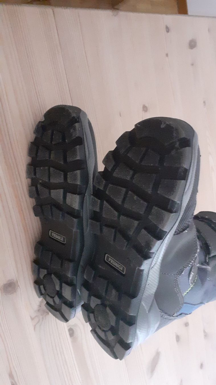 Scarpe per ragazzi: Winterschuhe Gr. 35 – Usato da Chur venduto da Blackbook 3