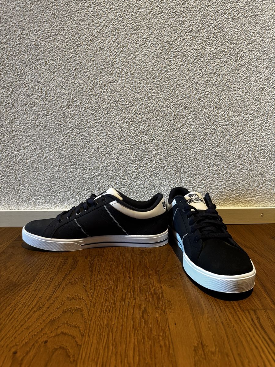 Scarpe da uomo: Neue Lonsdale Schuhe – Nuovo (secondo la descrizione) da Flaach venduto da DewTrich 2