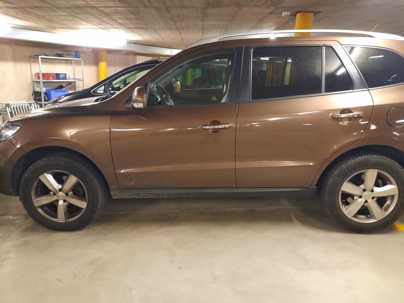 Hyundai Automobili: hyundai santa fe – Usato da Kloten venduto da ast_zkb8 5