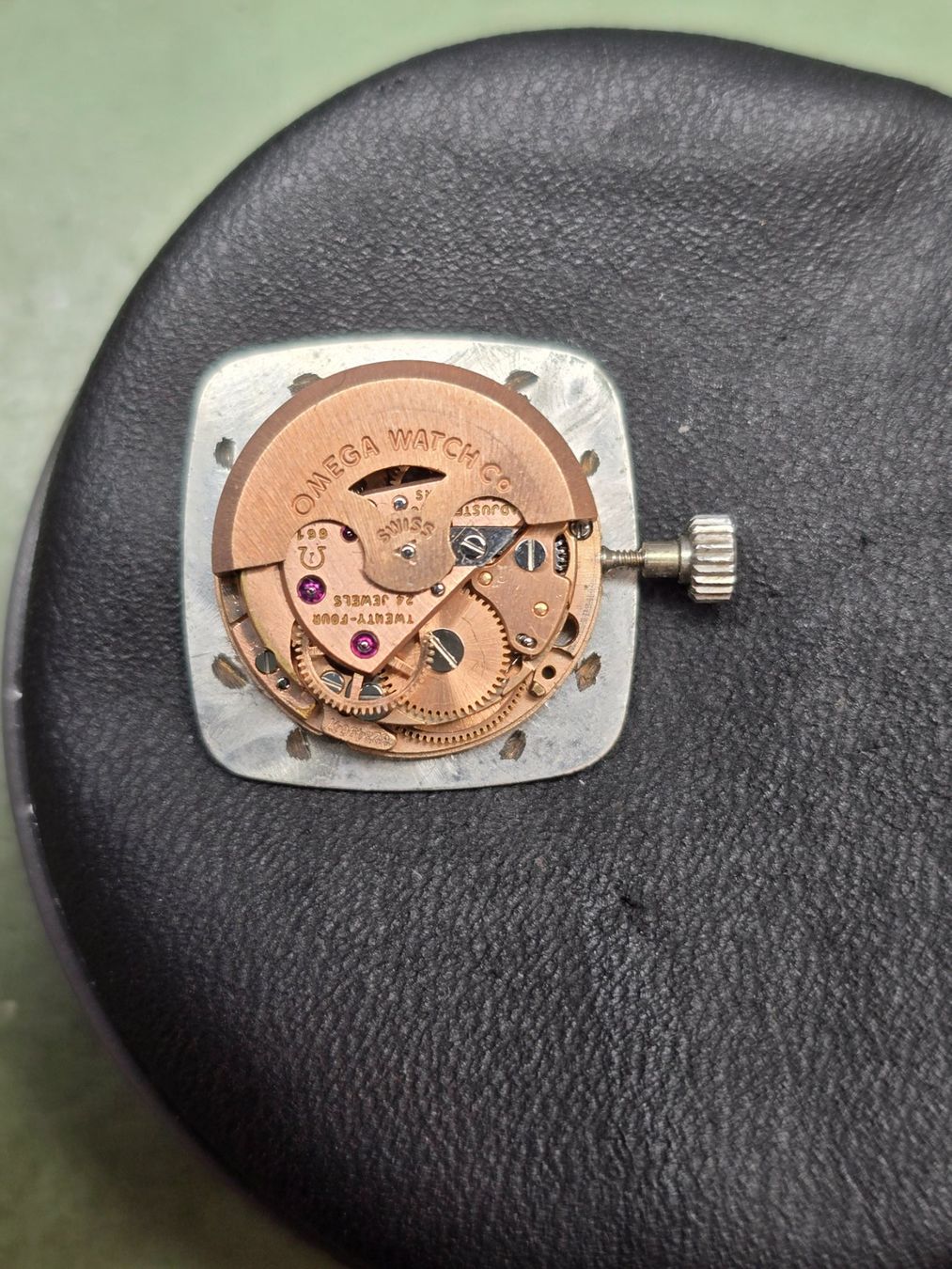 Omega Montres: Mouvement Omega 661 – D'occasion à Tramelan par Nirdan 3
