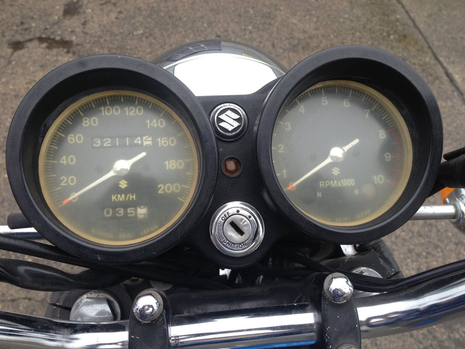 Suzuki Strada: Suzuki GT 250 Veteran – Usato da Rickenbach LU venduto da Hulibu 3