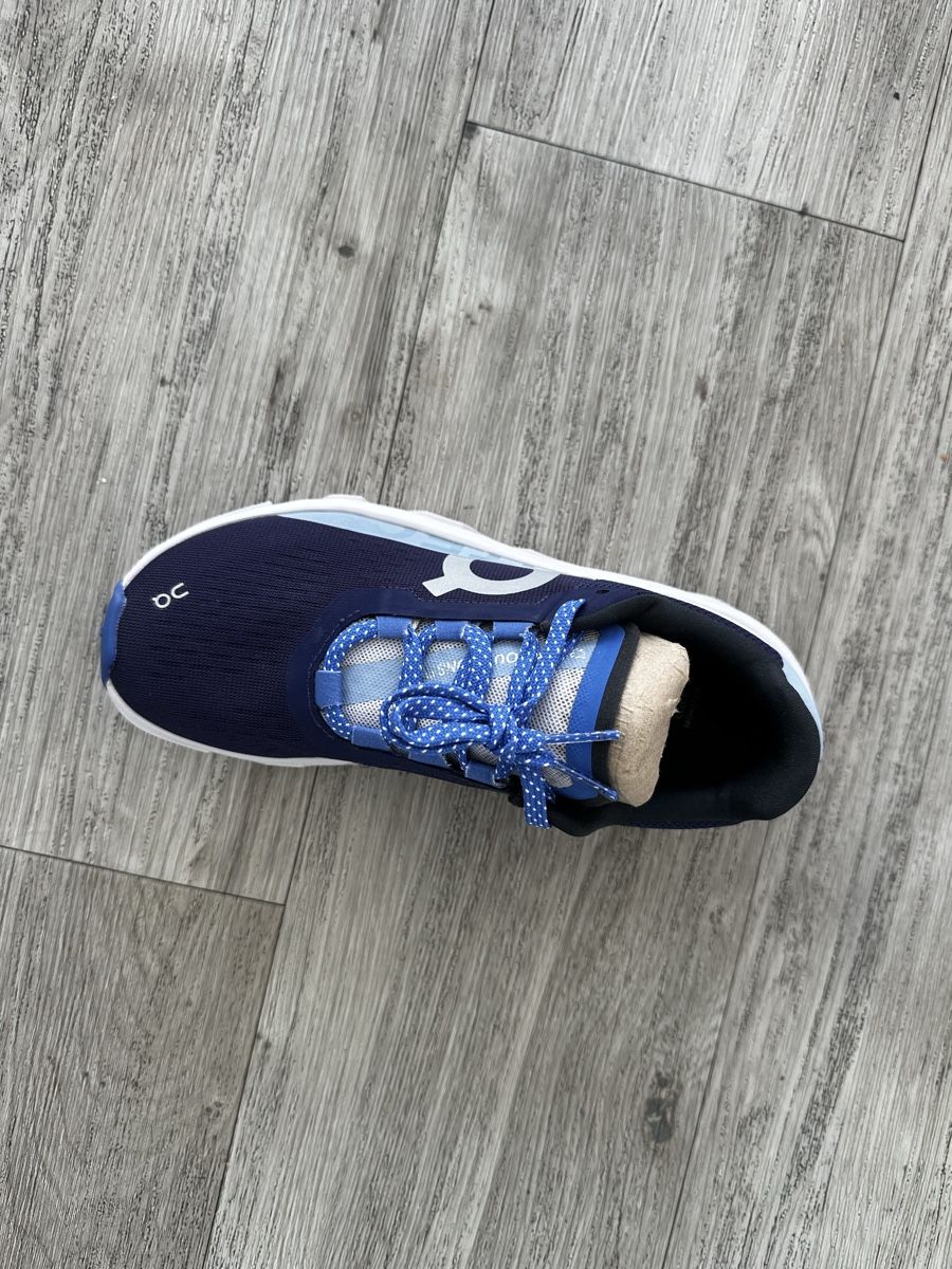 Scarpe da donna: On Schuhe 5 Paar Total – Nuovo (secondo la descrizione) da Chur venduto da Lungos72 4