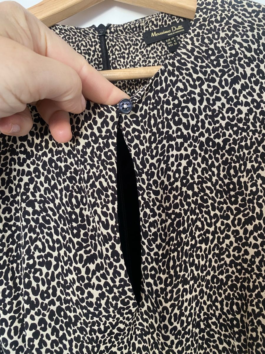 Massimo Dutti Vestiti: Massimo Dutti Leopard Print Midi Dress, Size 40. Chic! – Nuovo (secondo la descrizione) da Herrliberg venduto da non_5qdb 5