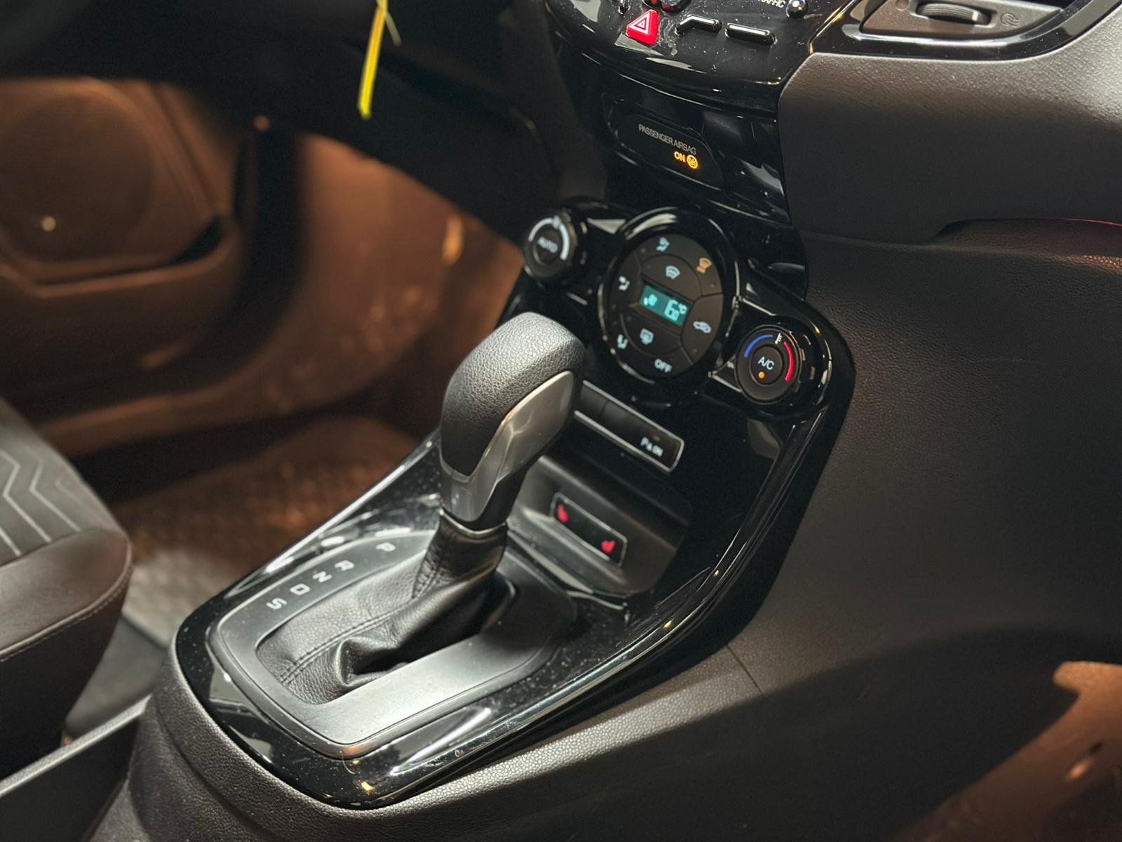 Ford Automobili: FORD Fiesta 1.0 SCTi Titanium X PowerShift – Usato da Aclens venduto da sobacopeludo 3