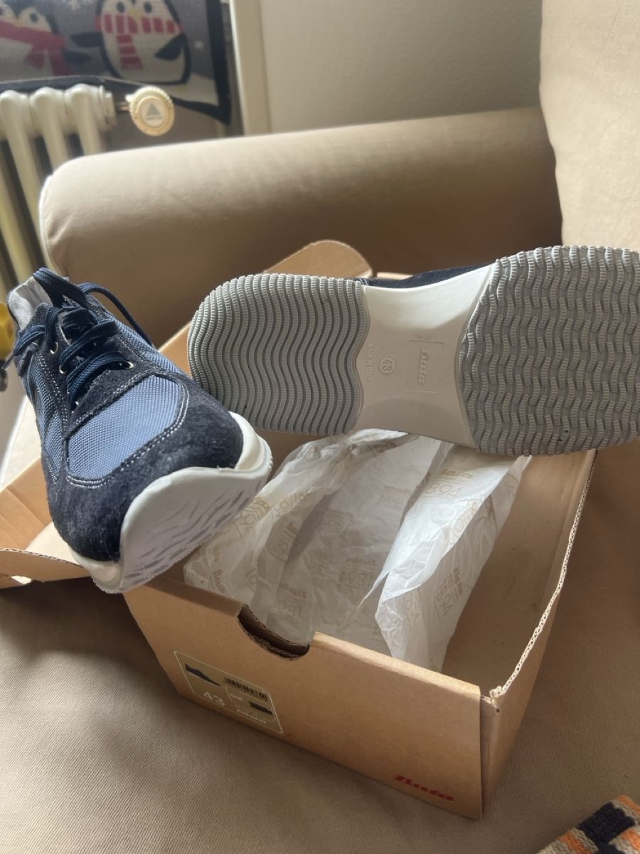 Scarpe da uomo: Bata Sneaker Grösse 43  Neu🍂 schuhe – Nuovo e nell'imballaggio originale da Liestal venduto da jorge0000 2