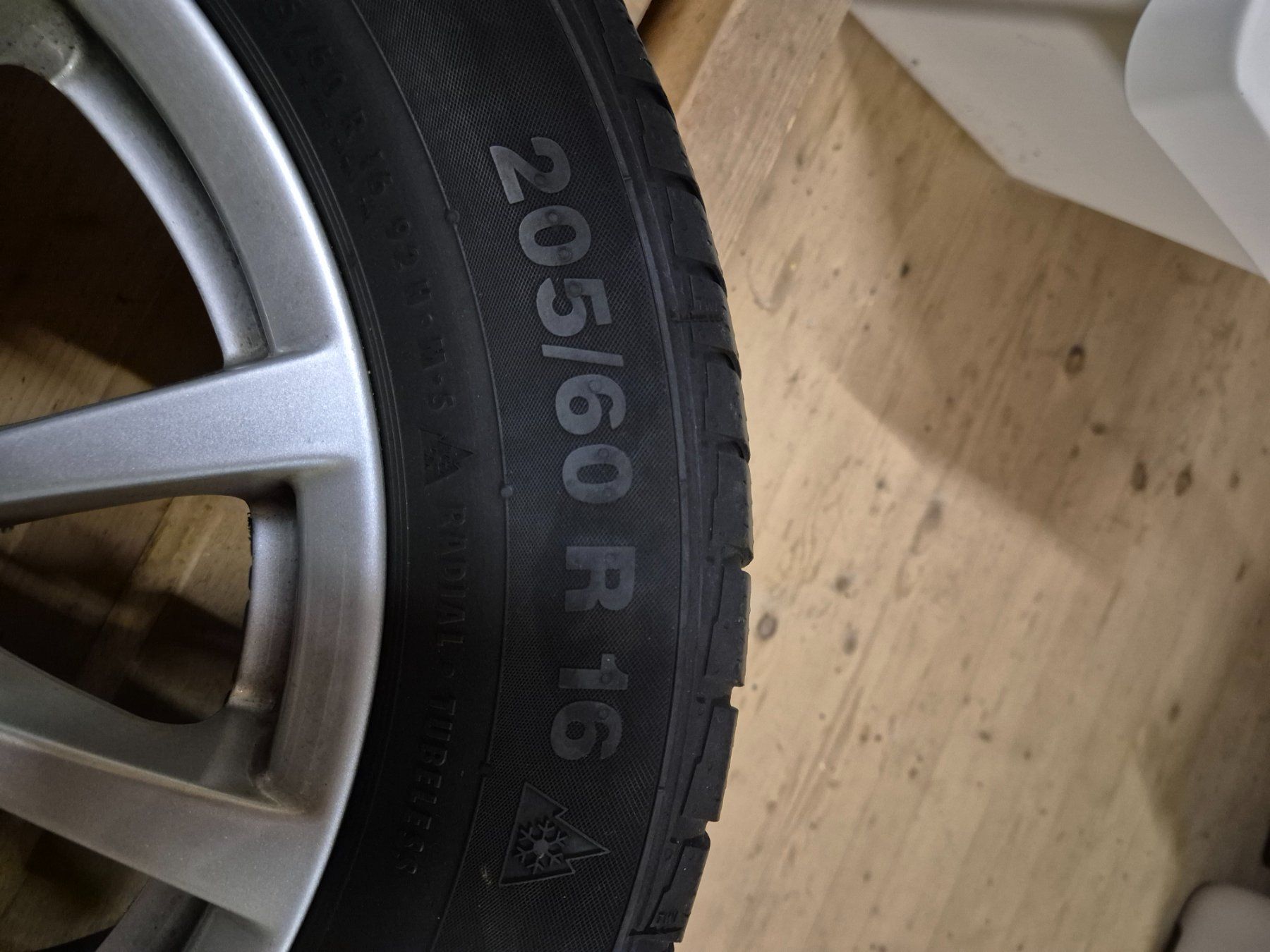 BMW Pneumatici & Ruote complete: BMW Originalefelge – Usato da Rickenbach Sulz venduto da tos_yf6v 1