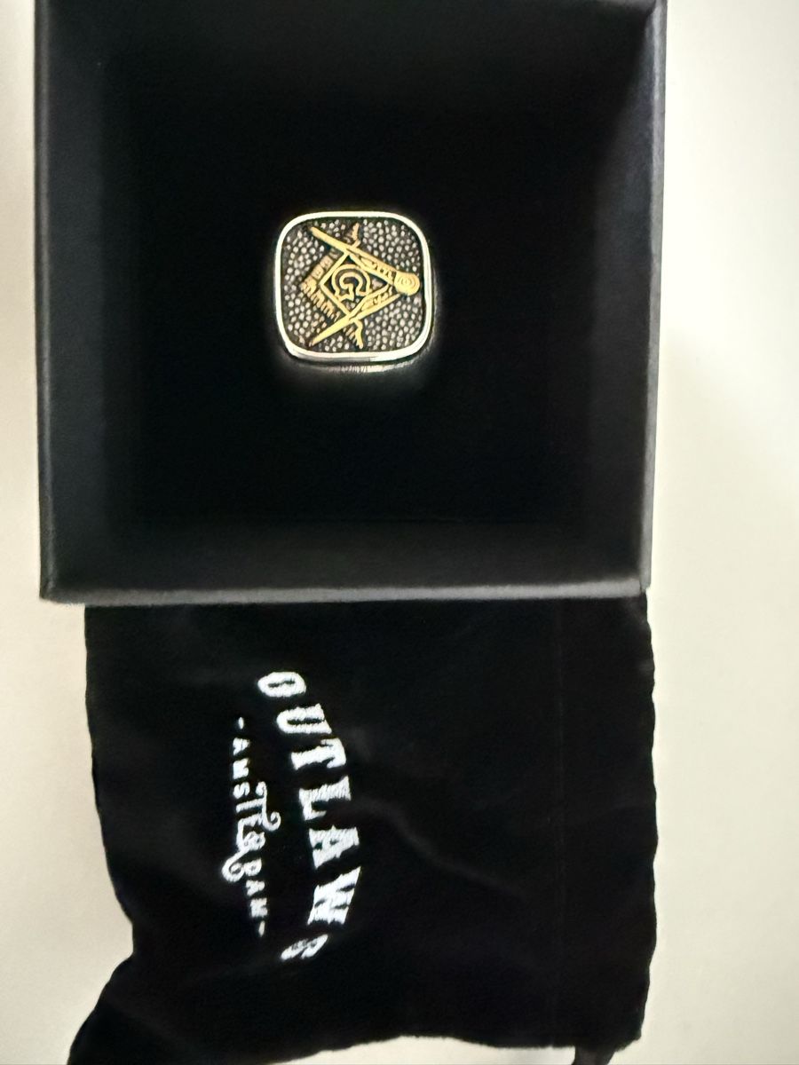 Ringe: Herren Ring Freimaurer Symbol Grösse 9 neu – Gebraucht aus Spiez von RS-inti