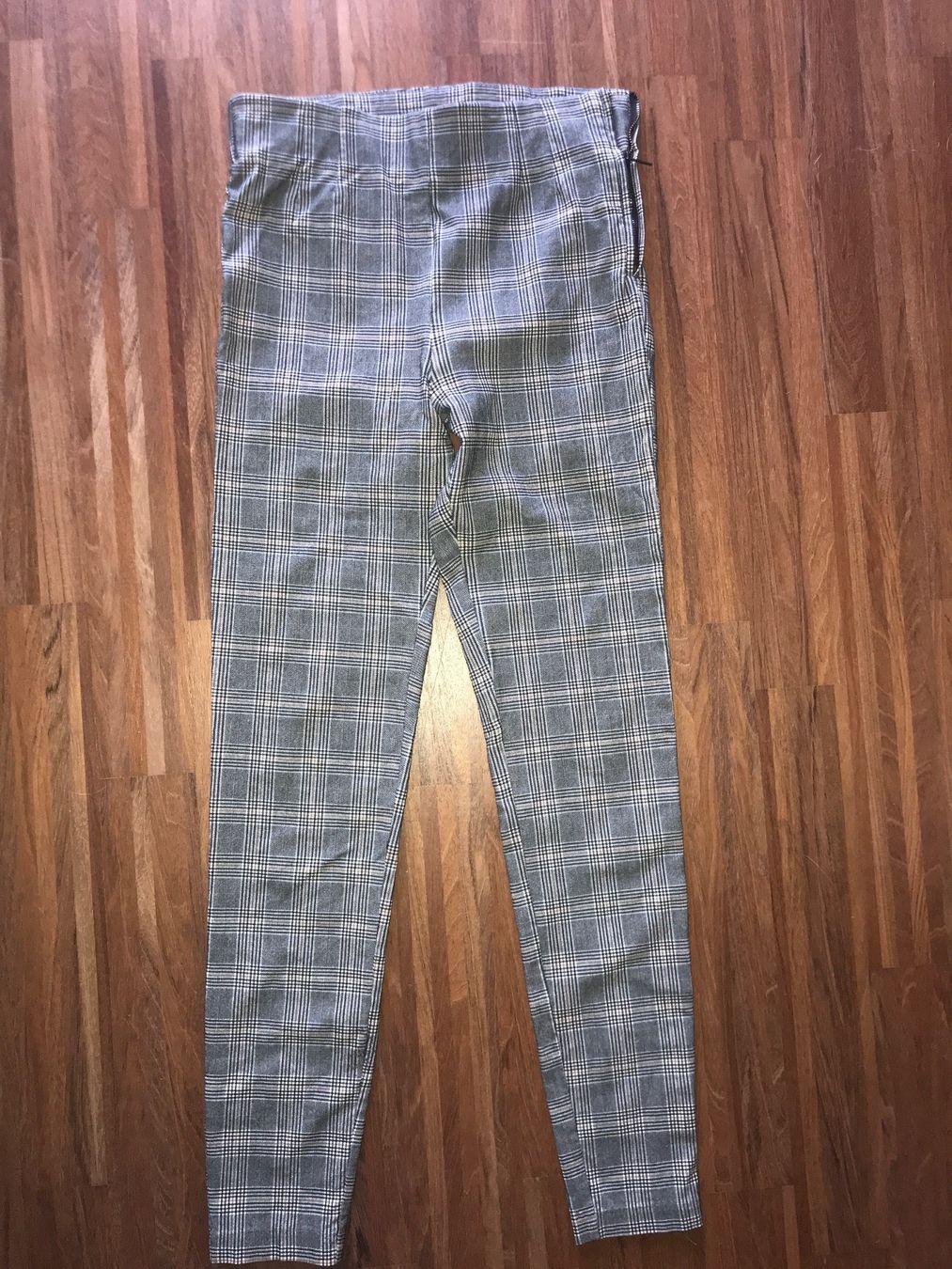 Pantaloni: Zara Jeggings 28 Karo – Usato da Eschikofen venduto da isabella2401
