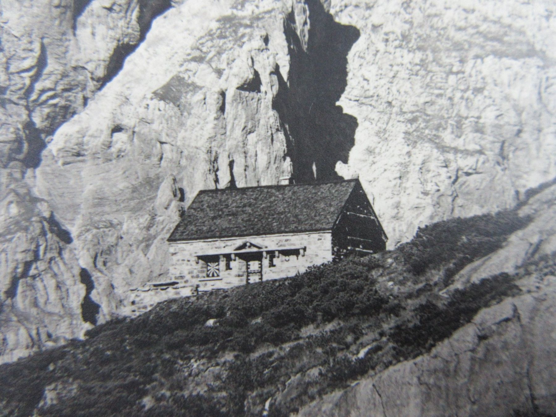 Cartoline postali: KRÖNTENHÜTTE SAC GOTTHARD URI AK – Usato da Ettingen venduto da Hausi4711 1