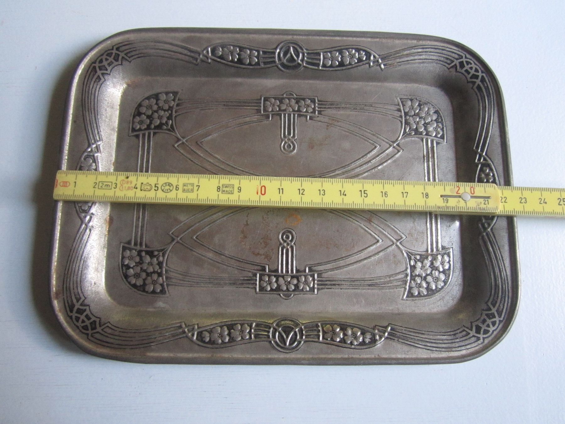 Tablet PC: Art Deco Tablett-Metall – Usato da Innerferrera venduto da ani_c5r6 2