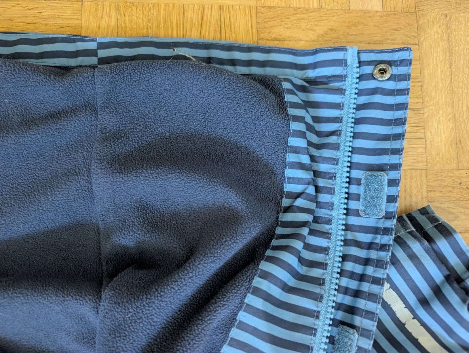 Jacken & Mäntel: Veste imperméable 86-92 – Gebraucht aus LAUSANNE von ste_y9z8 2