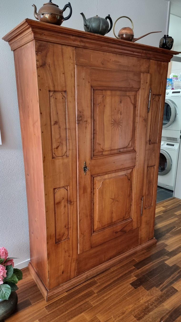 Armadi: Antikes Nussbaum Schrank – Usato da Kaufdorf venduto da Cefo92 2
