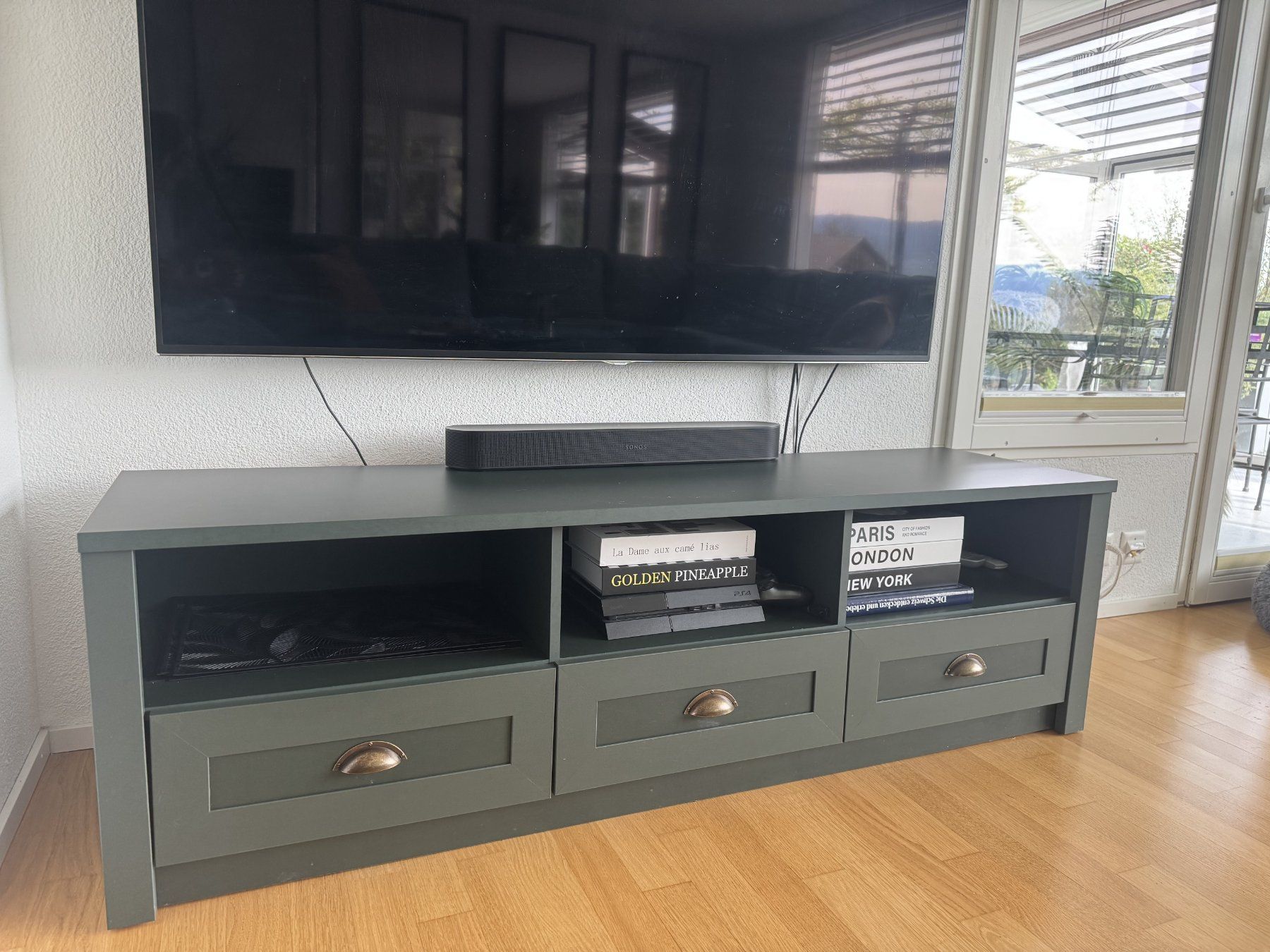 Kommoden: TV Möbel, Sideboard dunkelgrün mit Schubladen – Gebraucht aus Hombrechtikon von Ltsc 2